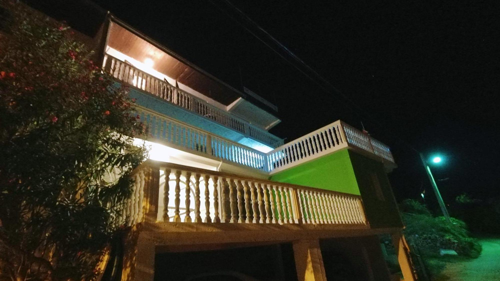 Green Moonlight Ulcinj Exterior photo